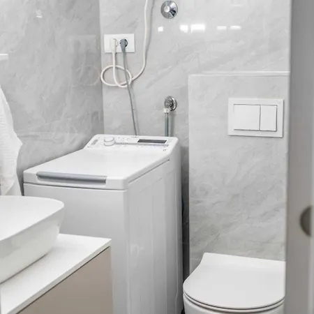 Modern With Terrace * Seget Vranjica